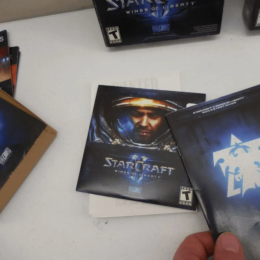Lot of 2 StarCraft II PC Games Wings of Liberty & Legacy of the Void‎ Big Box